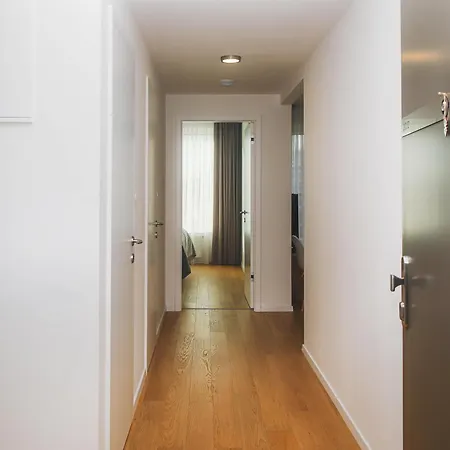 Sag 20th Floor Klingerka Castle View Free Parking Free Wifi Apartmán *