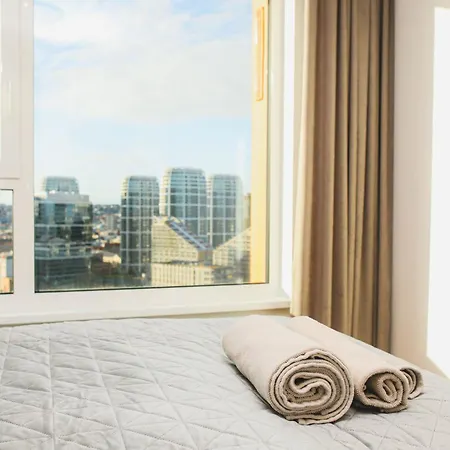 Sag 20th Floor Klingerka Castle View Free Parking Free Wifi Apartmán *