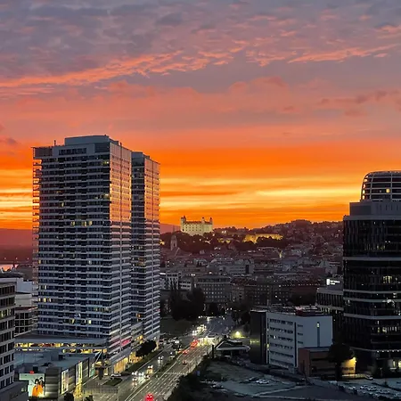 Sag 20th Floor Klingerka Castle View Free Parking Free Wifi Bratislava