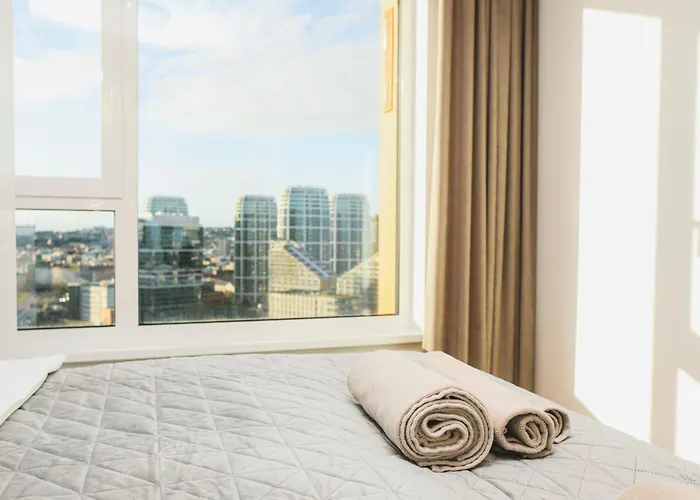 Sag 20th Floor Klingerka Castle View Free Parking Free Wifi Appartamento *